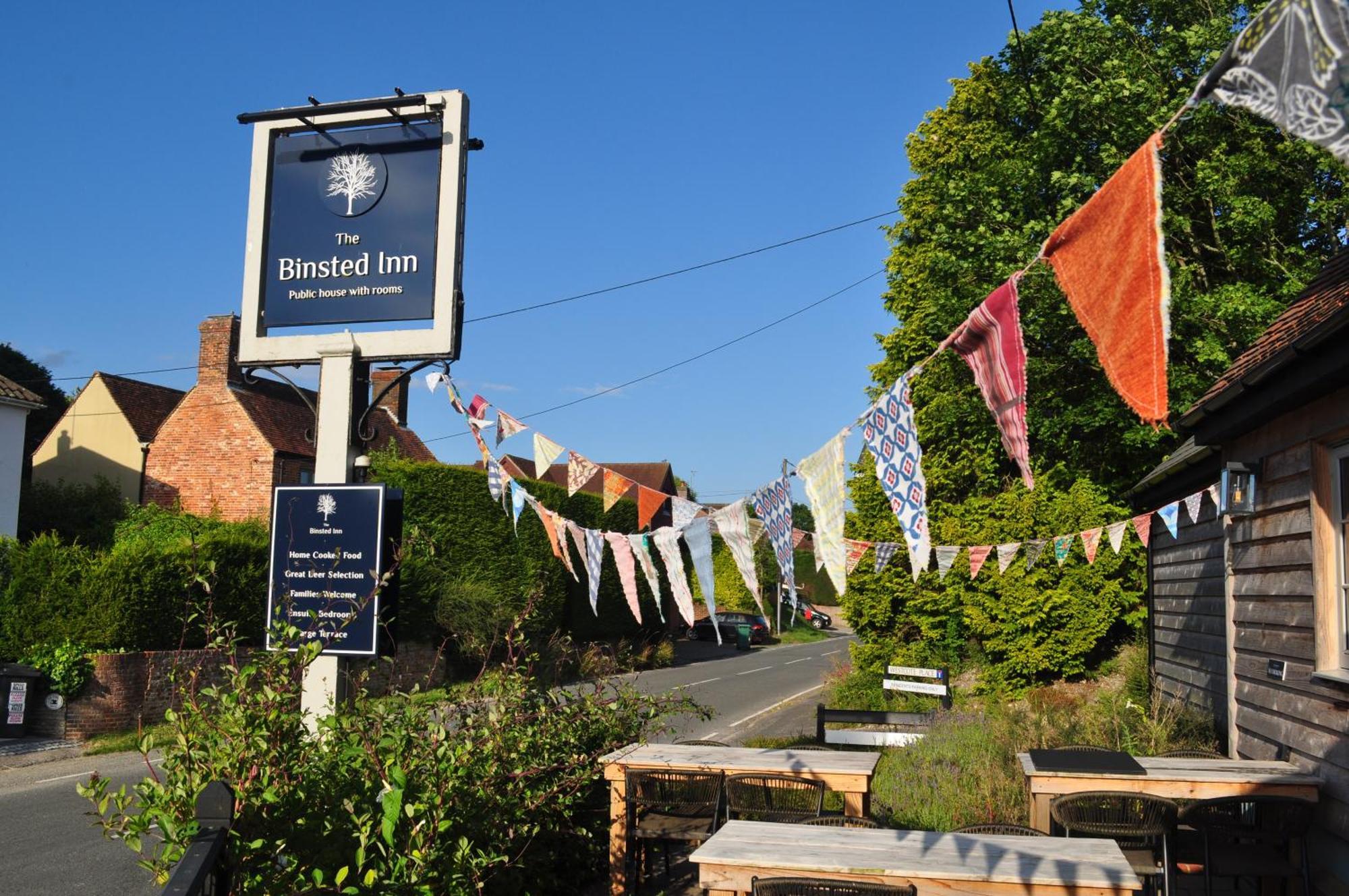 The Binsted Inn Alton  Eksteriør bilde